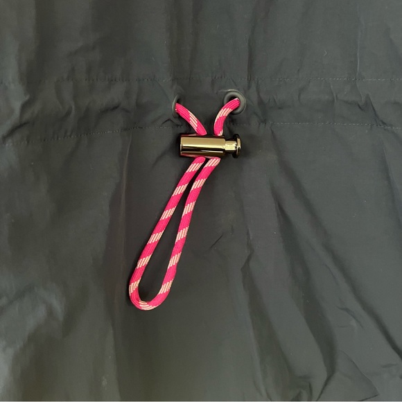 Lululemon Anorak Jacket - Ripened Raspberry / Cafe Au Lait / True Navy - Picture 5 of 9